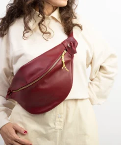 XL banana bag, chest bag, burgundy colored leather